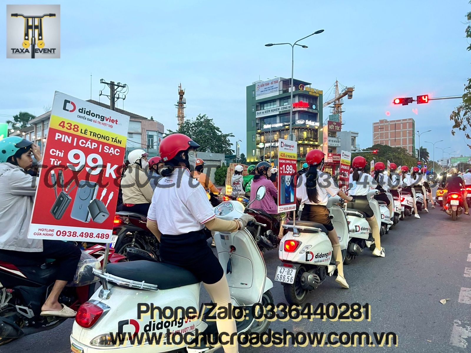 Roadshow xe máy Vespa 